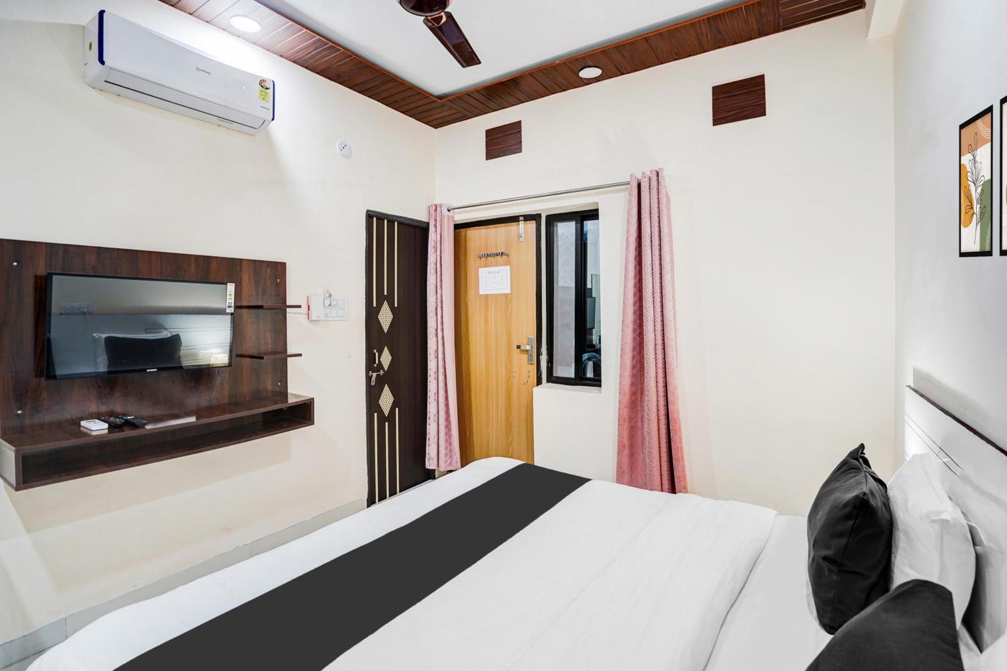 Super Hotel O Brilliant Convention Centre Formerly Madhur Shree Indore Exterior foto